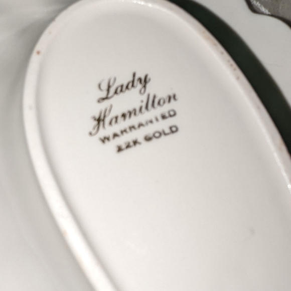 Vintage Lady Hamilton warranted 22 K gold trinket dish. - Picture 6 of 6